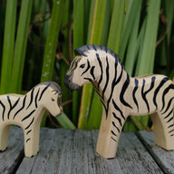 Holzwald Holzfigur Zebra klein