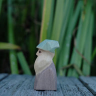 Holzwald Holzfigur Zwerg Anton