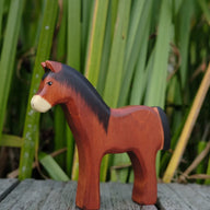 Holzwald Holzfigur Pferd