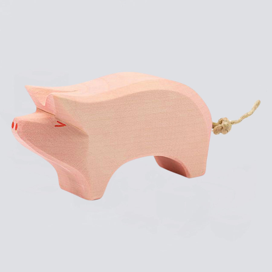 Ostheimer Holzfigur Schwein Rüssel hoch