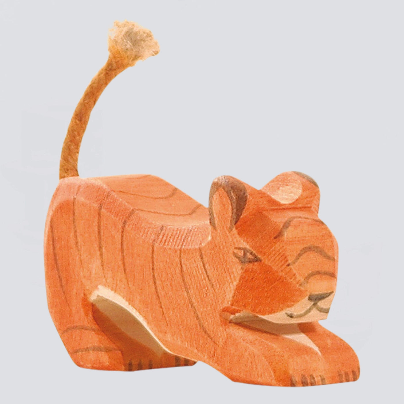Ostheimer Holzfigur Tiger klein lauernd
