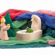 Ostheimer Holzfigur Prinzessin für Froschkönig