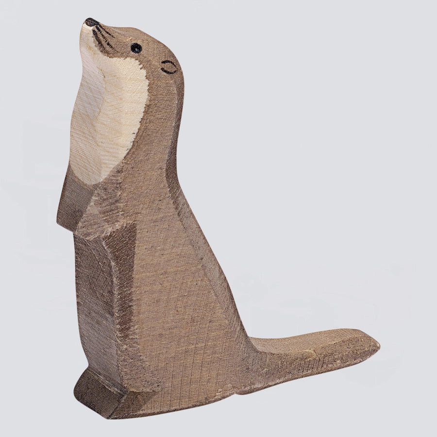 Ostheimer Holzfigur Seeotter stehend