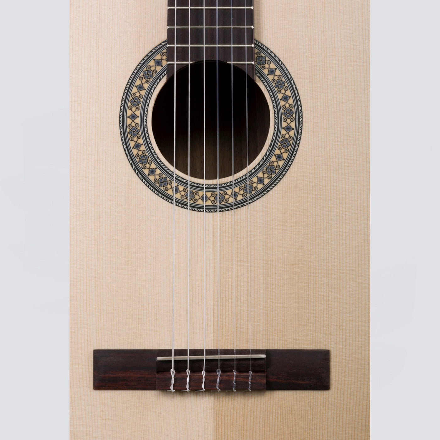 VOLT Konzertgitarre Sevilla KG-5000 (3/4, offenporig)