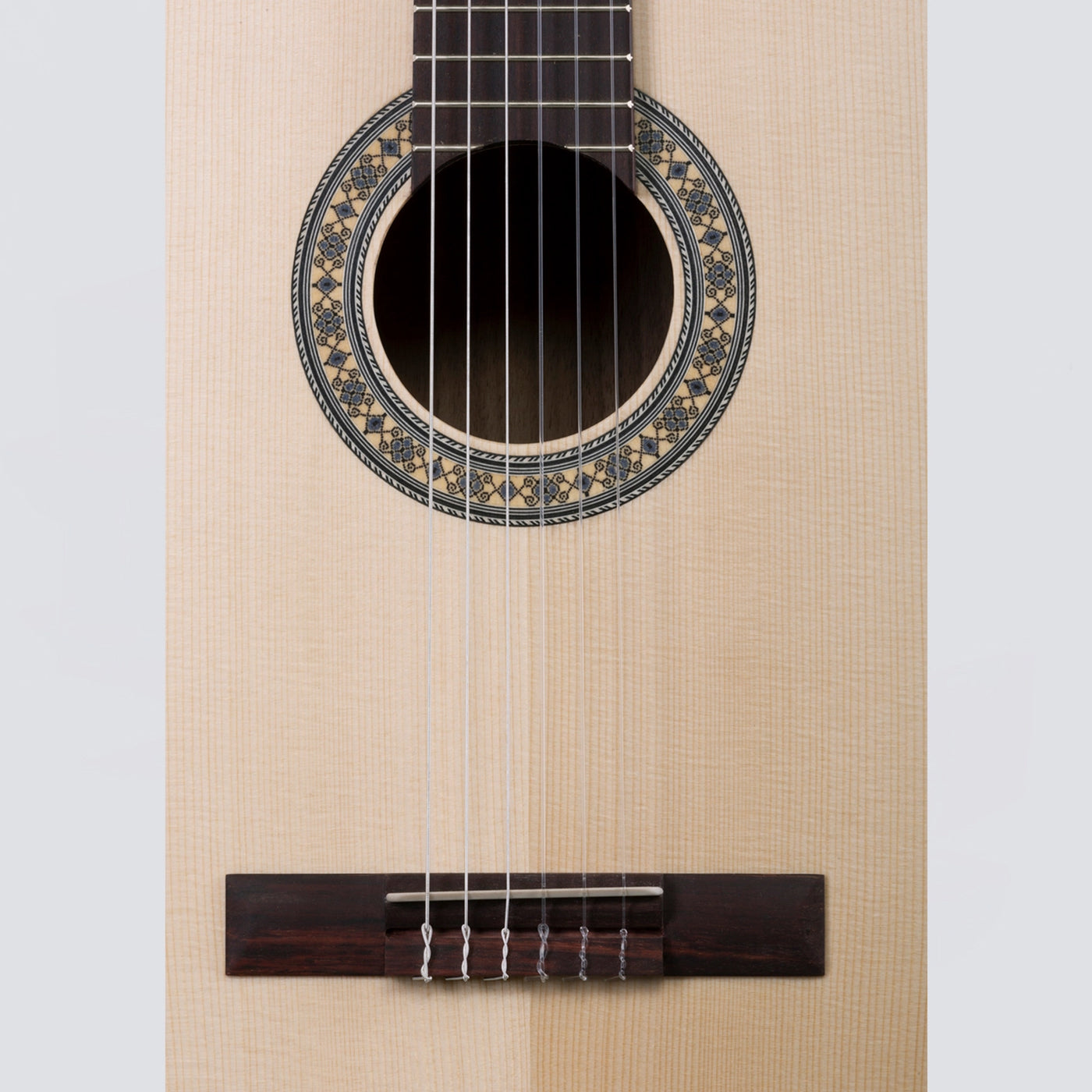 VOLT Konzertgitarre Sevilla KG-5000 (7/8, offenporig)