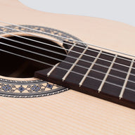 VOLT Konzertgitarre Sevilla KG-5000 (4/4, offenporig, Sattelbreite 52mm)