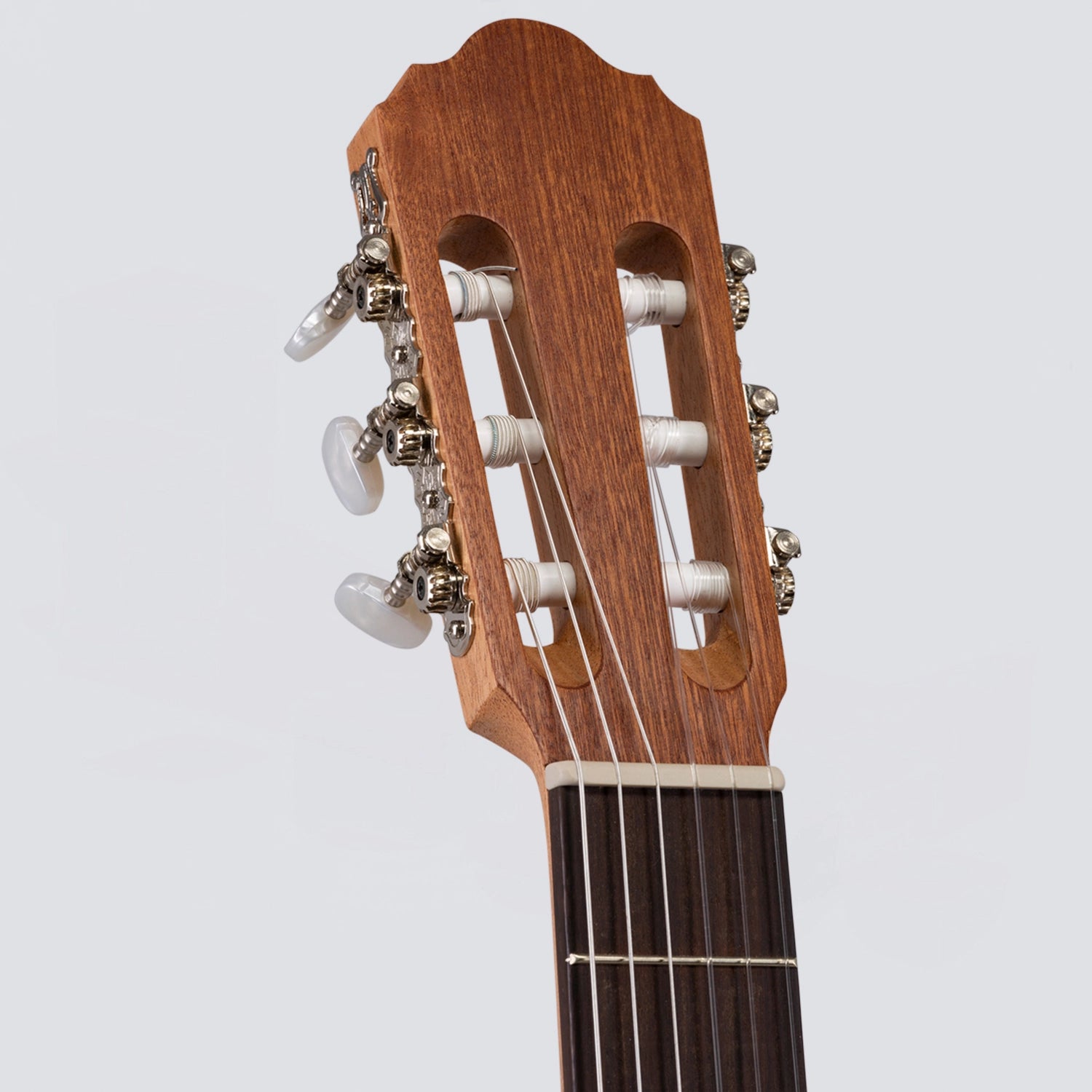 VOLT Konzertgitarre Sevilla KG-6000 (3/4, offenporig)