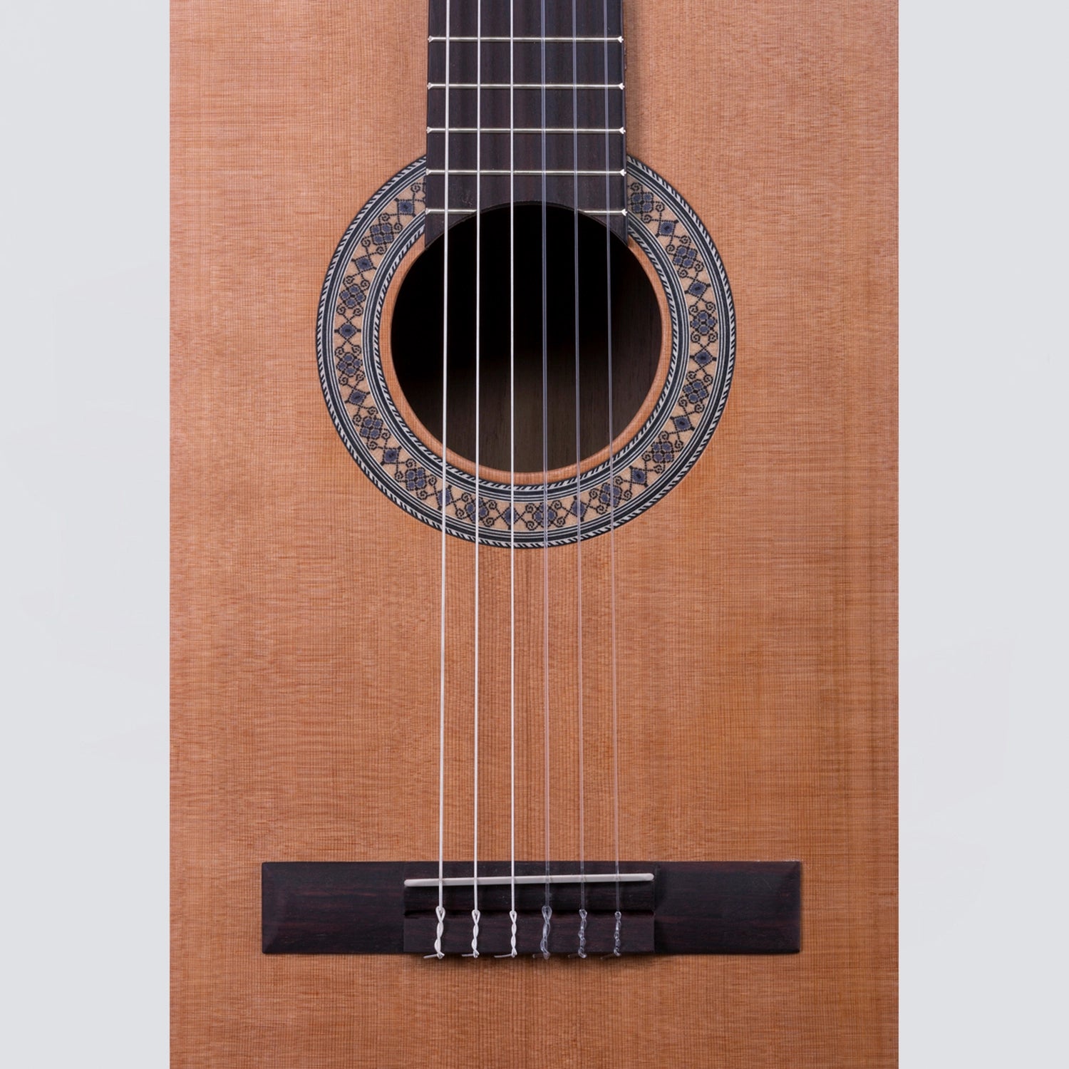 VOLT Konzertgitarre Sevilla KG-6000 (3/4, offenporig)