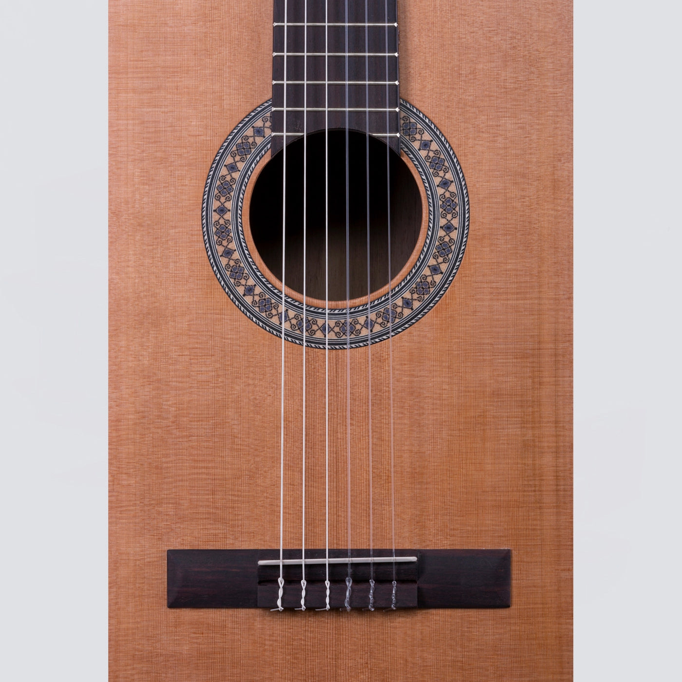 VOLT Konzertgitarre Sevilla KG-6000 (7/8, offenporig)