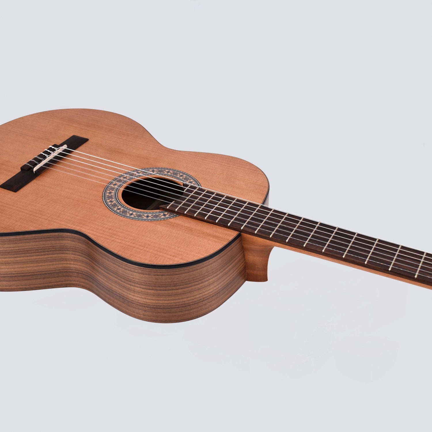 VOLT Konzertgitarre Sevilla KG-6000 (7/8, offenporig)