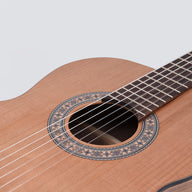 VOLT Konzertgitarre Sevilla KG-6000 (4/4, offenporig, Sattelbreite 48 mm)