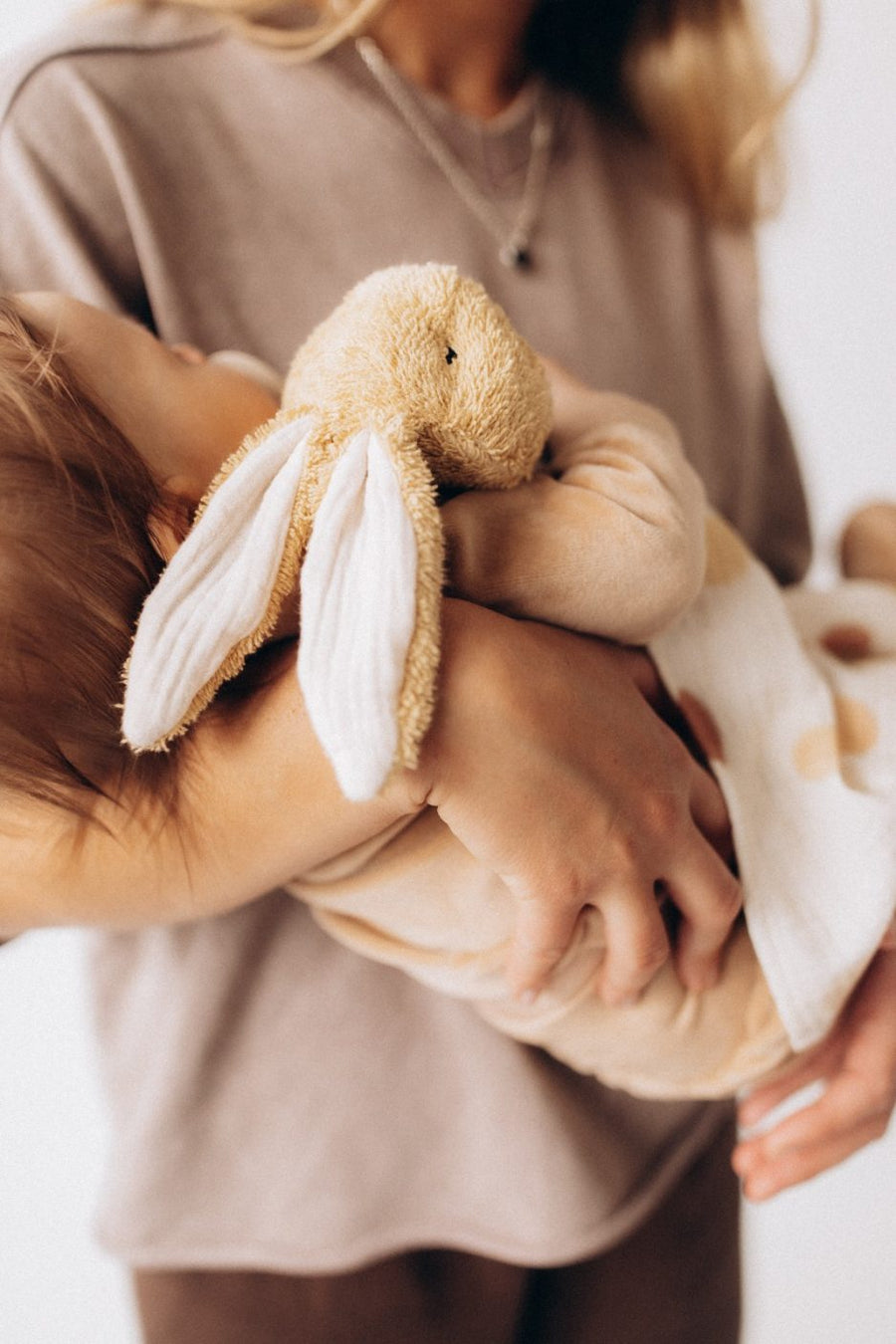 Wooly Organic Kleiner Hase mit Schmusetuch