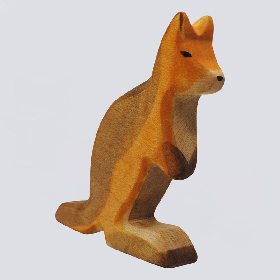 Holzwald_Hochfiguren_5277_Kaenguru_Vater_02