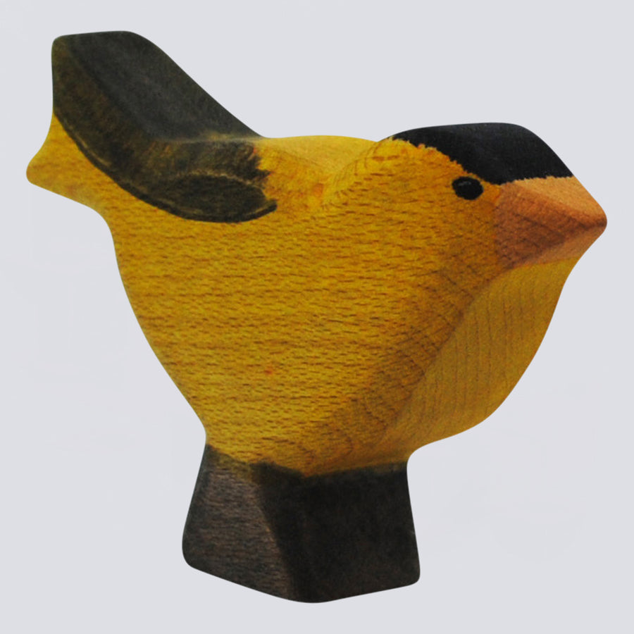 Holzwald_Holzfigur_4089_Stieglitz_02