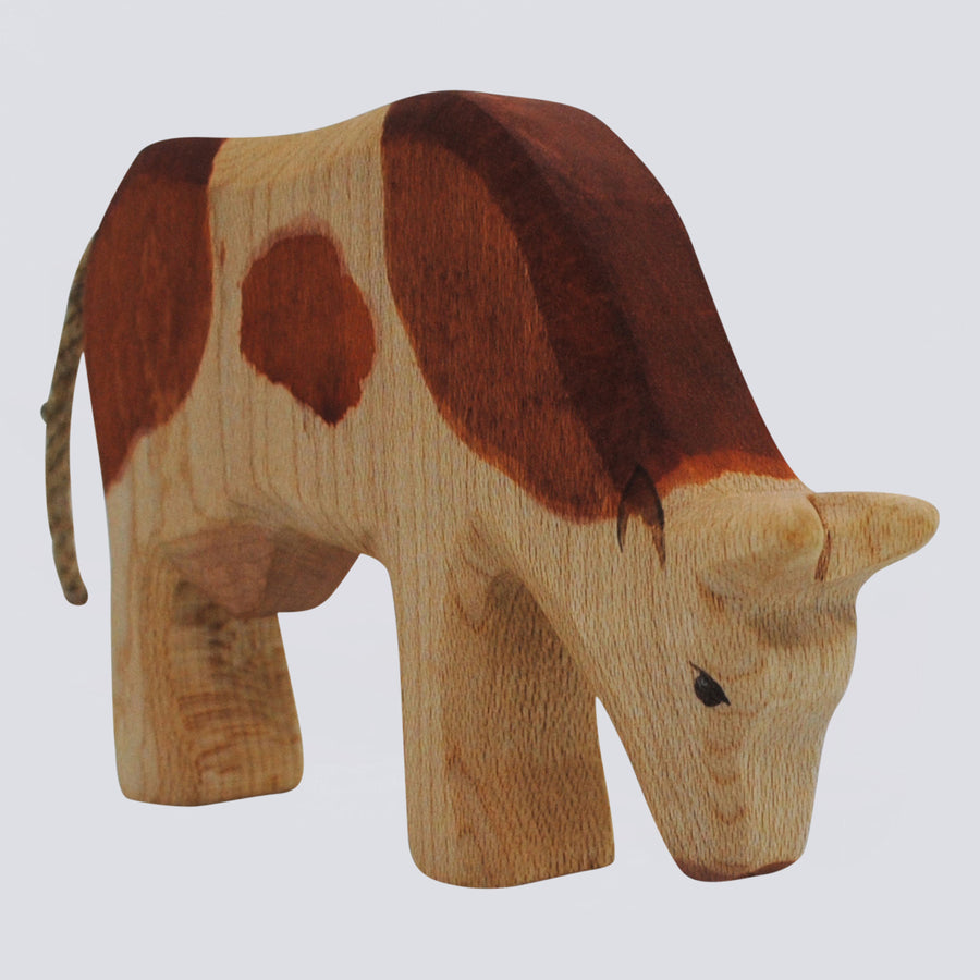 Holzwald_Holzfigur_Kuh_fressend_1767_02