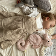 Senger_Naturwelt_Kuscheltier_Seepferdchen_klein_Y21063_05
