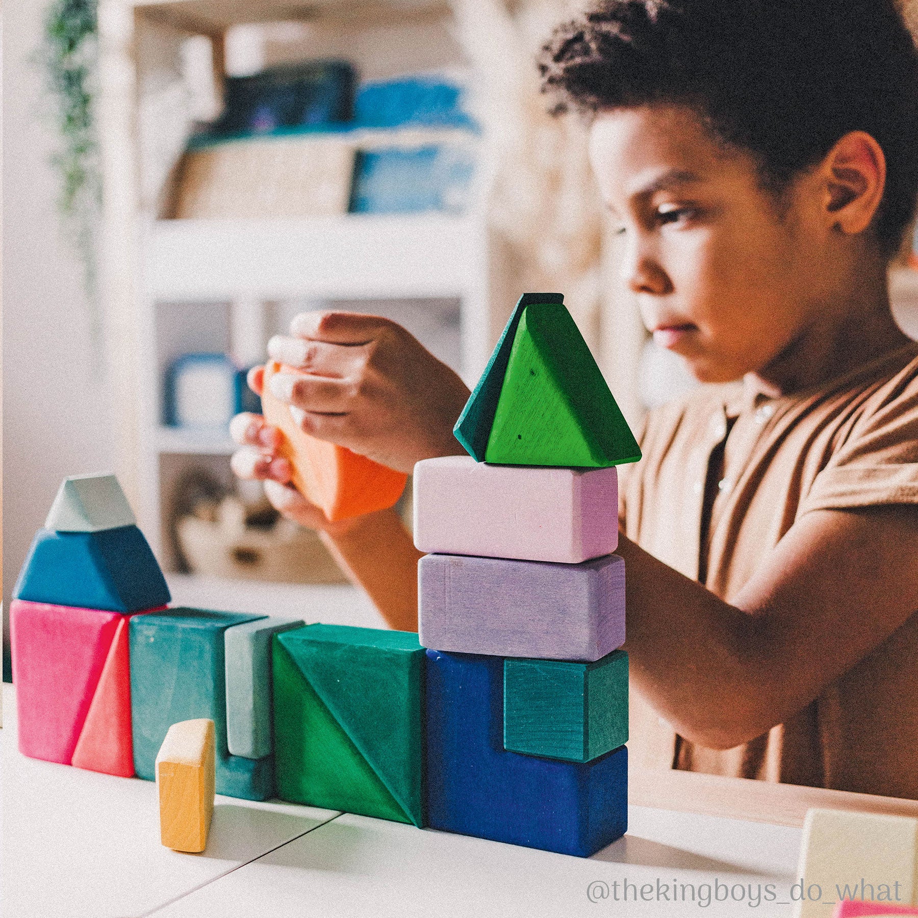 bauen spielzeug Bauspiel Dreieck Viereck Kreis von Grimm's Spiel und Holz Design · Bio