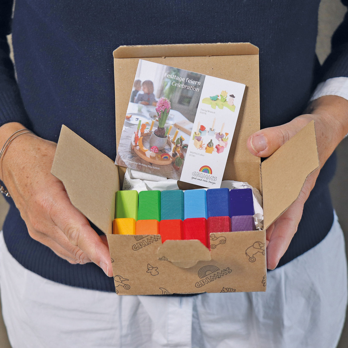 bio-spielzeug_grimms_holzspielzeug_01700_regenbogen_geburtstagsring_05