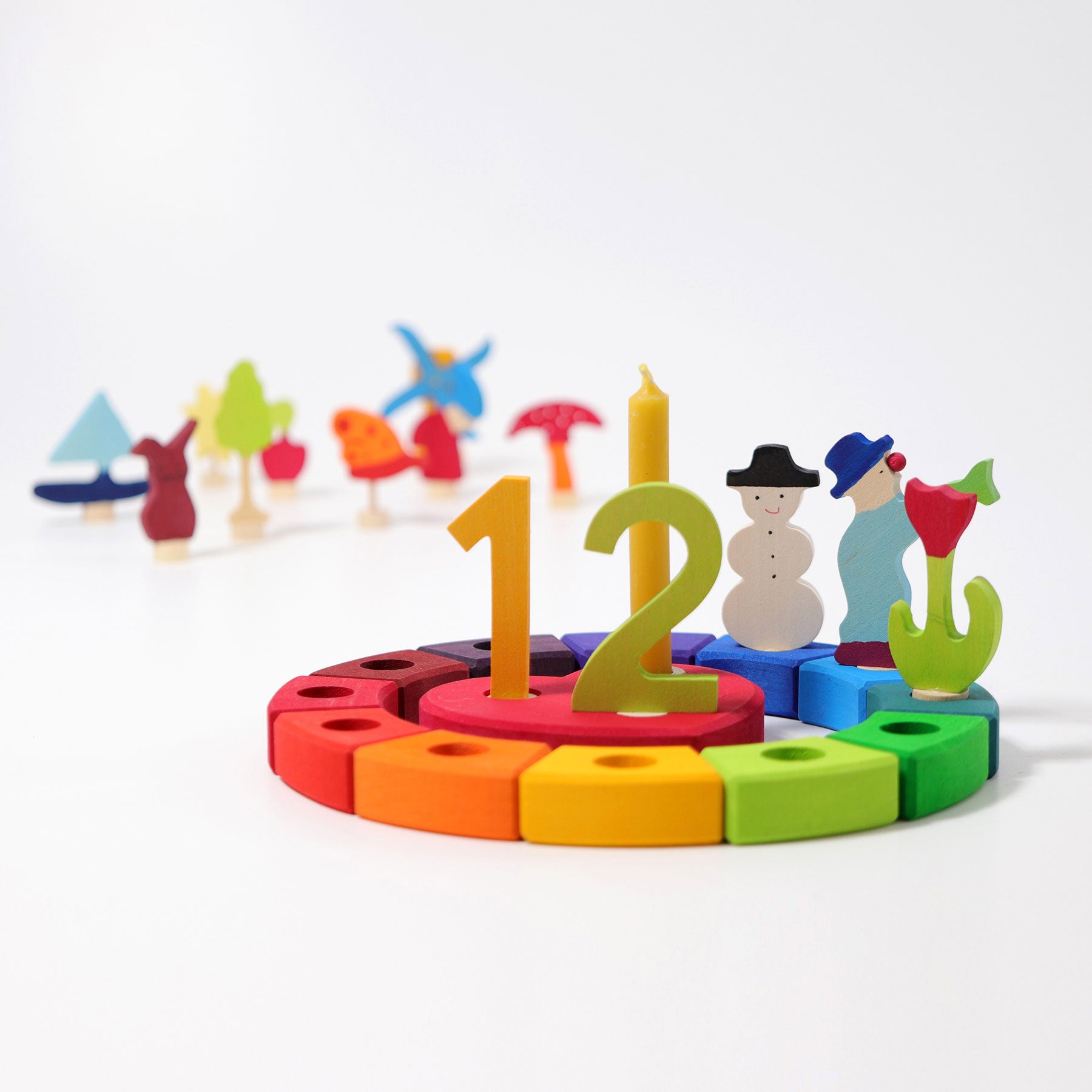bio-spielzeug_grimms_holzspielzeug_01700_regenbogen_geburtstagsring_10