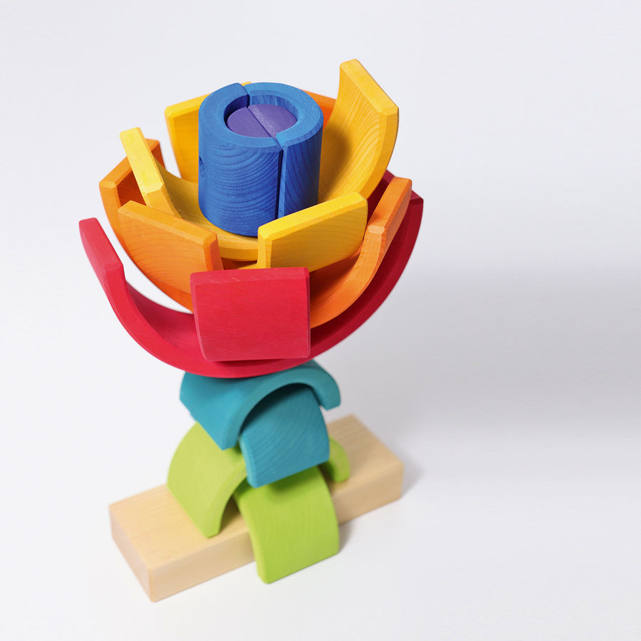 bio-spielzeug_grimms_holzspielzeug_11200_steckturm_regenbogen_v4
