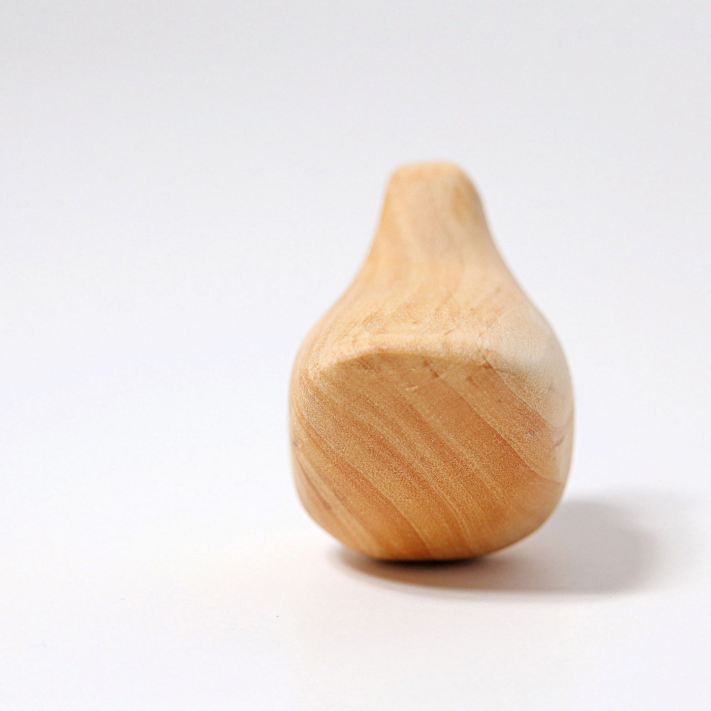 bio-spielzeug_grimms_spiel_und_holz_design_09800_schmeichelndes_vogelchen_04