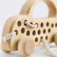 bio-spielzeug_lotes_toys_f-delauto_beatle_zum_ziehen_03