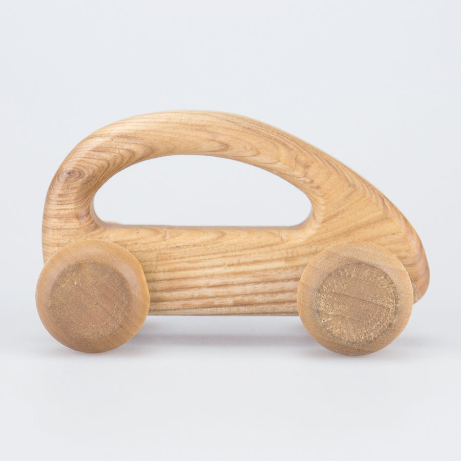 Auto aus Holz für Babys und Kleinkinder und als Massagegerät