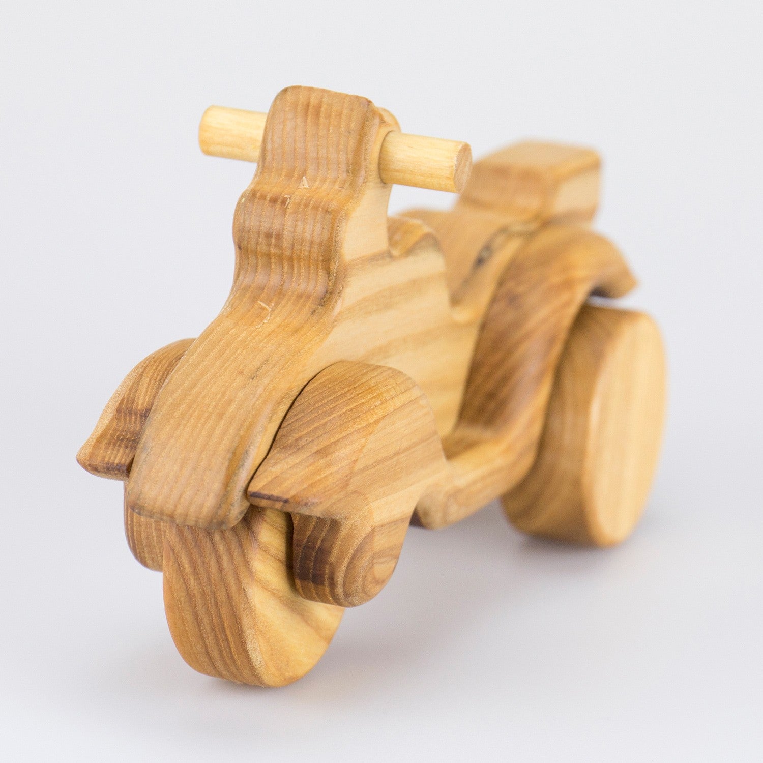 trike modell spielzeug Trike aus Holz von Lotes Toys · Bio Spielzeug