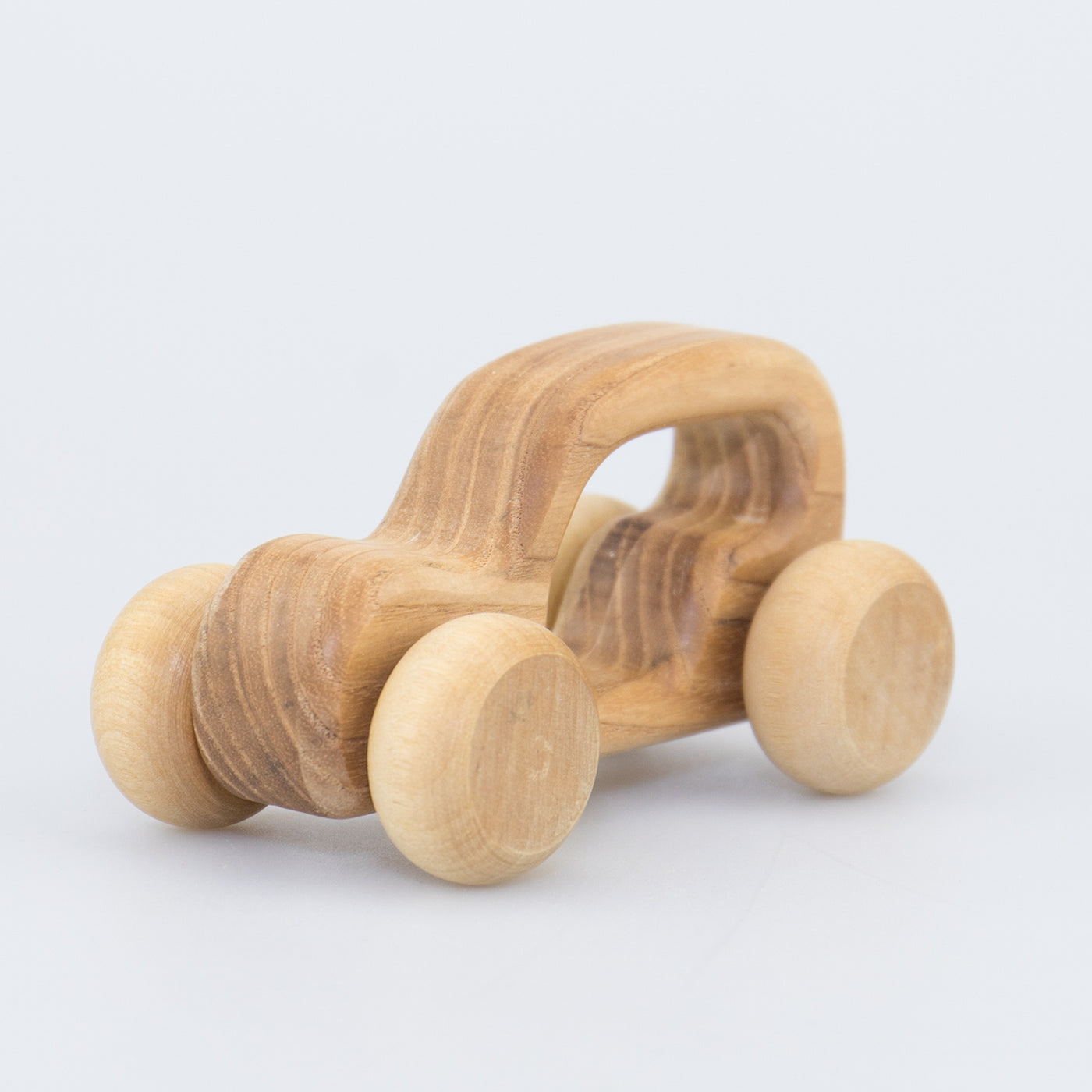 bio-spielzeug_lotes_toys_vanilla_car_02