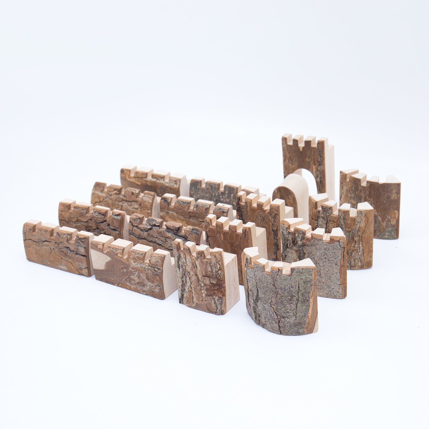 bio-spielzeug_magicwood_ritterburg_burgwall_5-8cm_hoch_02