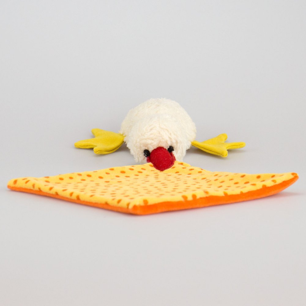 bio-spielzeug_plue_natur_kuscheltuch_ente_tapsy_orange_03