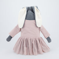 bio-spielzeug_wooly_organic_backyard_family_hase_mit_tutu-kleid_rosa_03