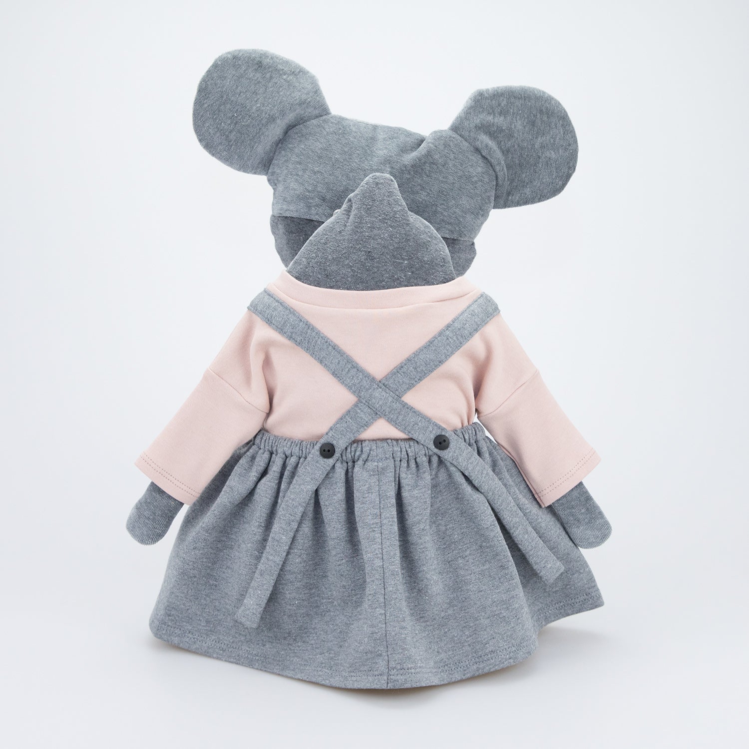 bio-spielzeug_wooly_organic_backyard_family_maus_mit_rock_grau_05