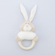 Wooly Organic Rassel Hase mit Holzring